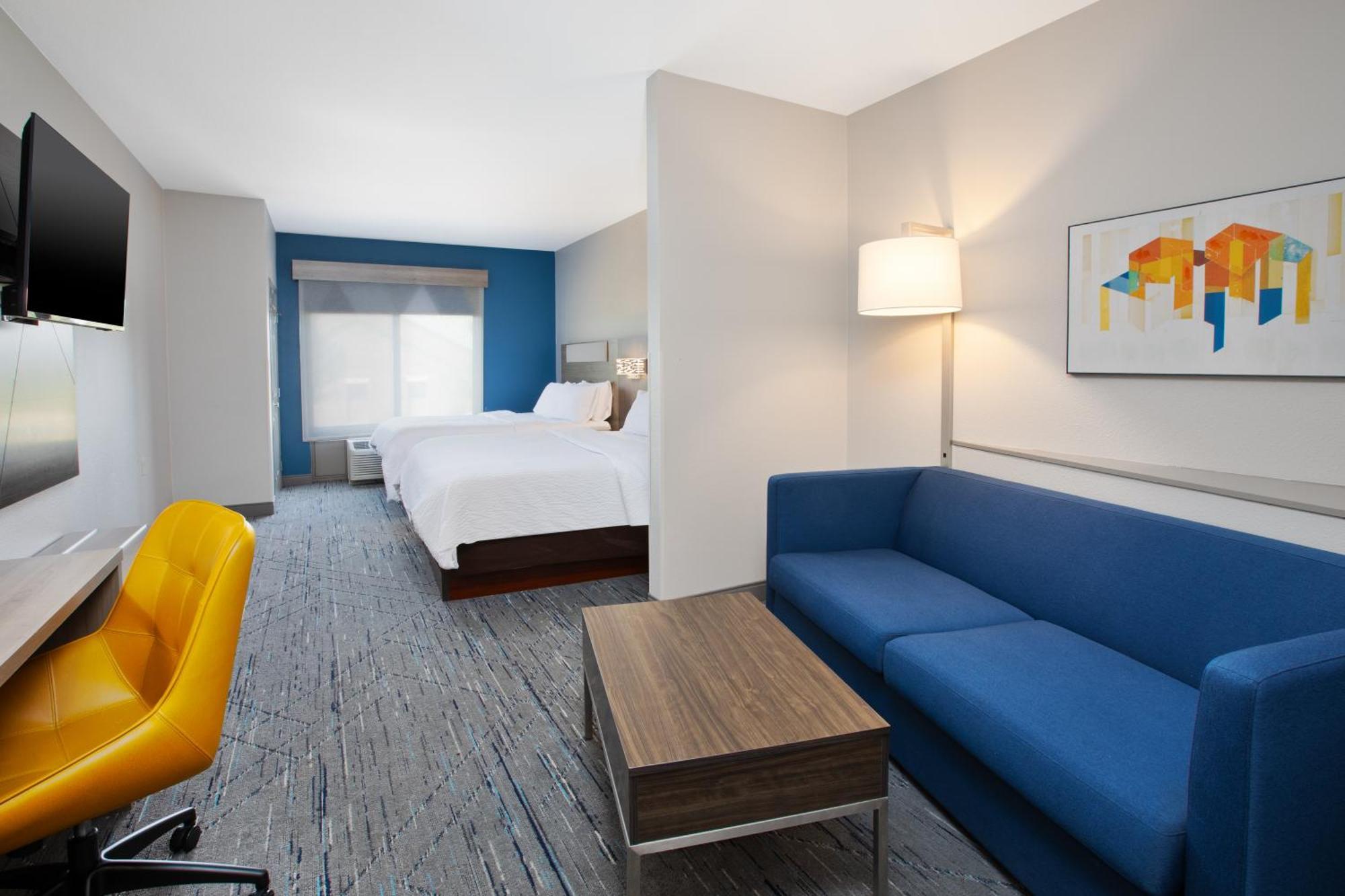 Holiday Inn Express & Suites Milwaukee Nw - Park Place By Ihg Ngoại thất bức ảnh